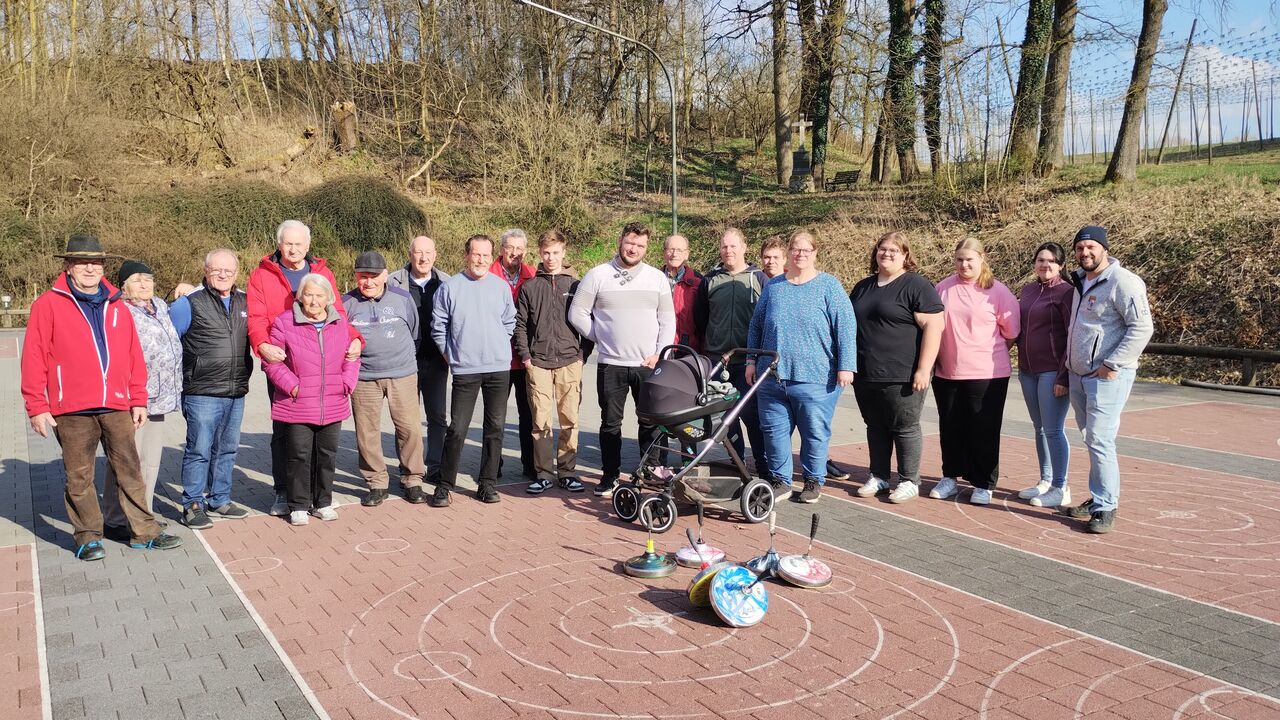 Saisoneröffnung bei den Stockschützen
